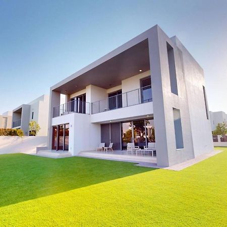 Sidra 1 - Incredible Five Bedroom Villa Дубай Екстер'єр фото